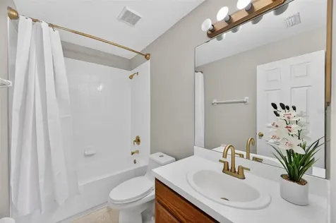 11622 Declaration Drive Tampa FL 33635