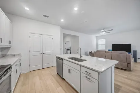 7882 Lennox Loop Wesley Chapel FL 33544