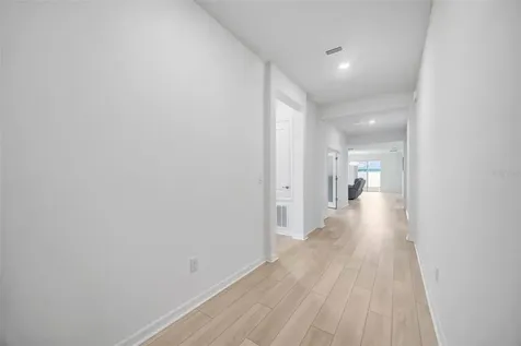 7882 Lennox Loop Wesley Chapel FL 33544