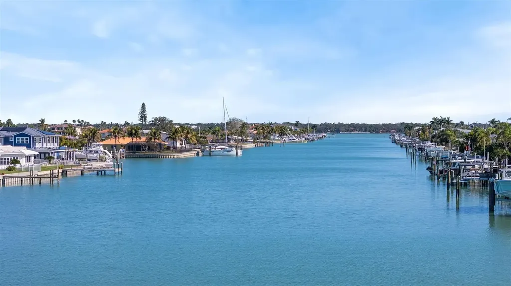 275 116th Avenue Treasure Island FL 33706