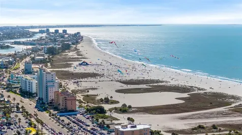 275 116th Avenue Treasure Island FL 33706
