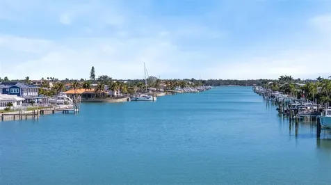 275 116th Avenue Treasure Island FL 33706
