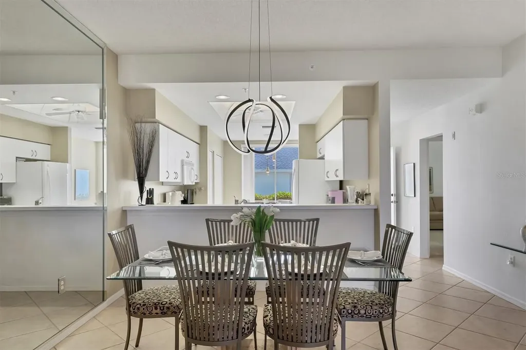 9470 High Gate Drive Sarasota FL 34238