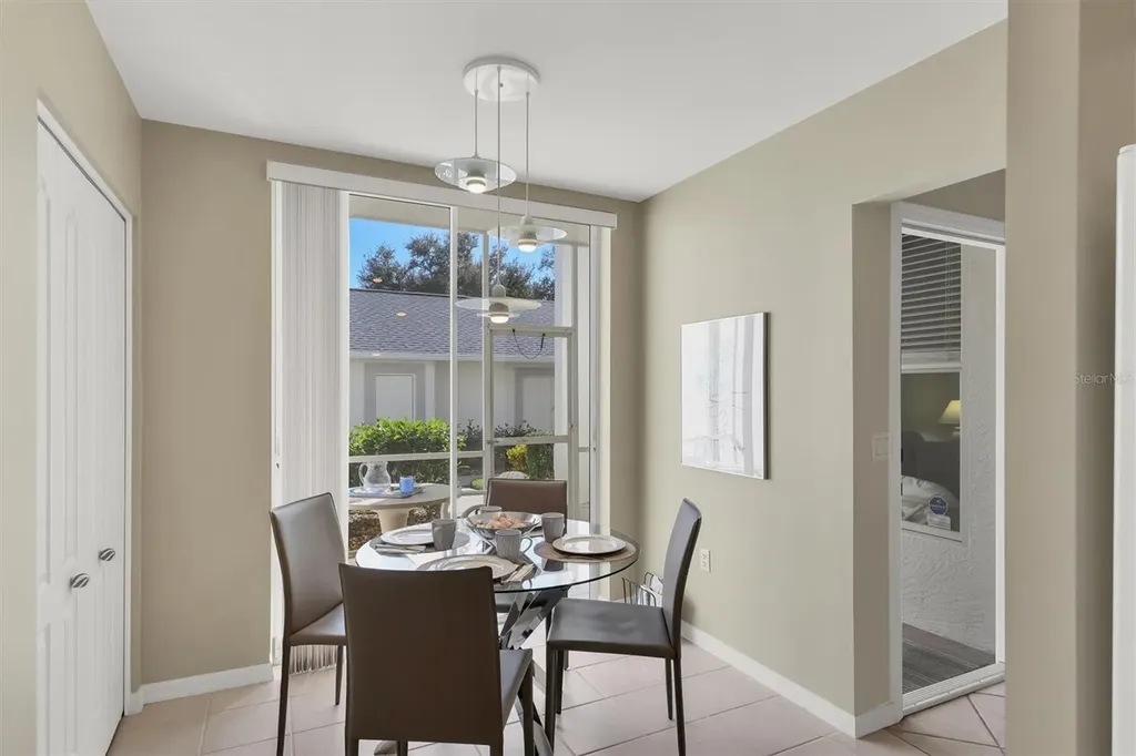 9470 High Gate Drive Sarasota FL 34238