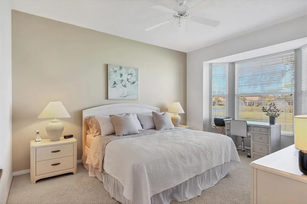 9470 High Gate Drive Sarasota FL 34238