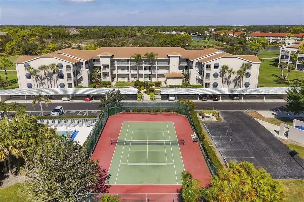9470 High Gate Drive Sarasota FL 34238