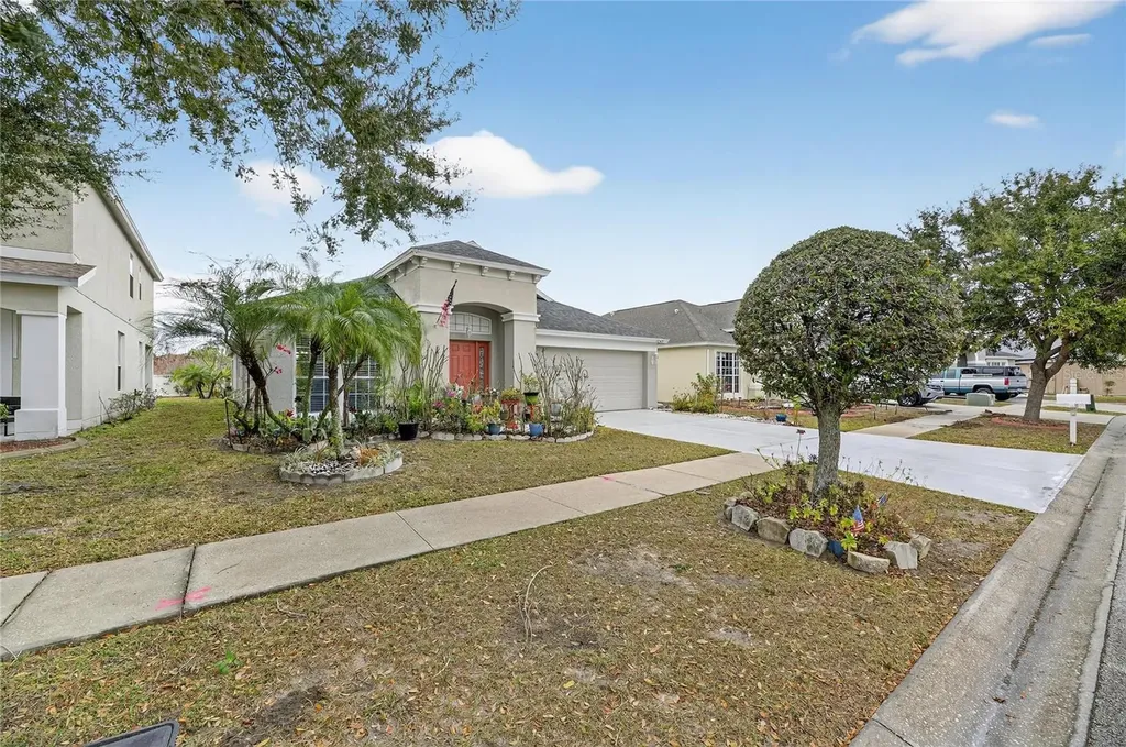 13307 Amber Sky Place Riverview FL 33579