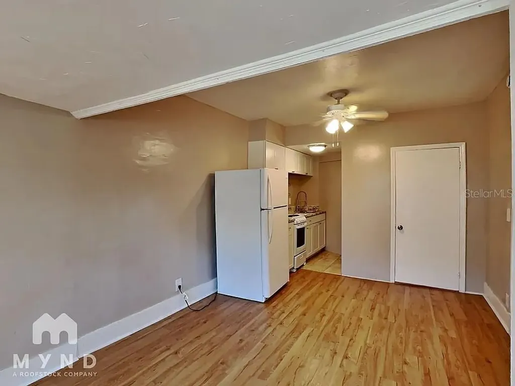614 Oak Avenue Clearwater FL 33756