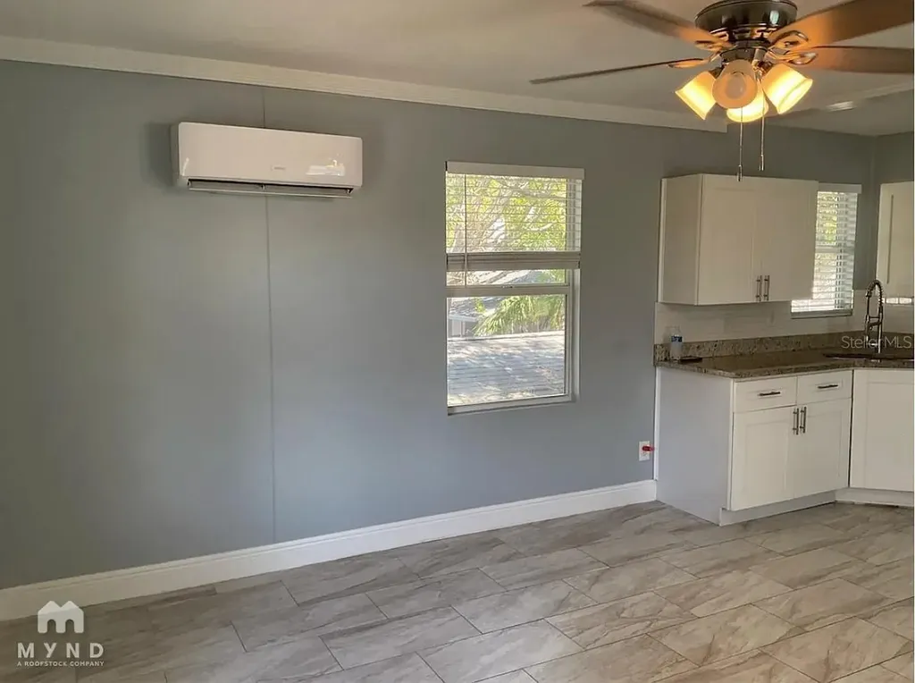 614 Oak Avenue Clearwater FL 33756