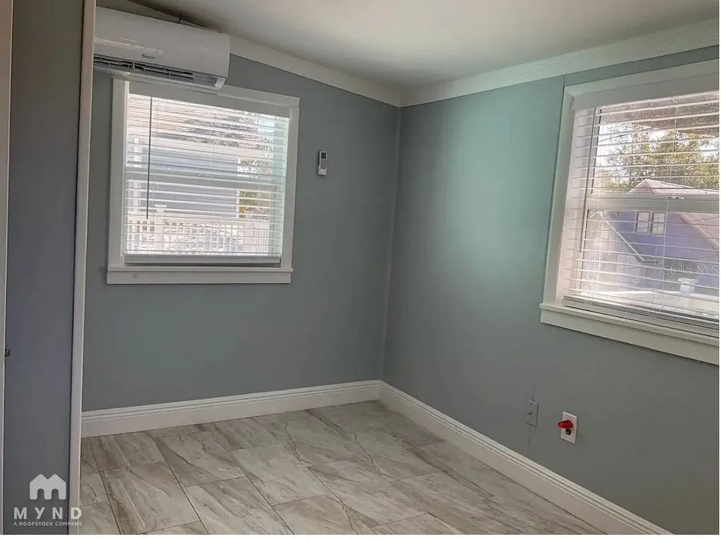 614 Oak Avenue Clearwater FL 33756