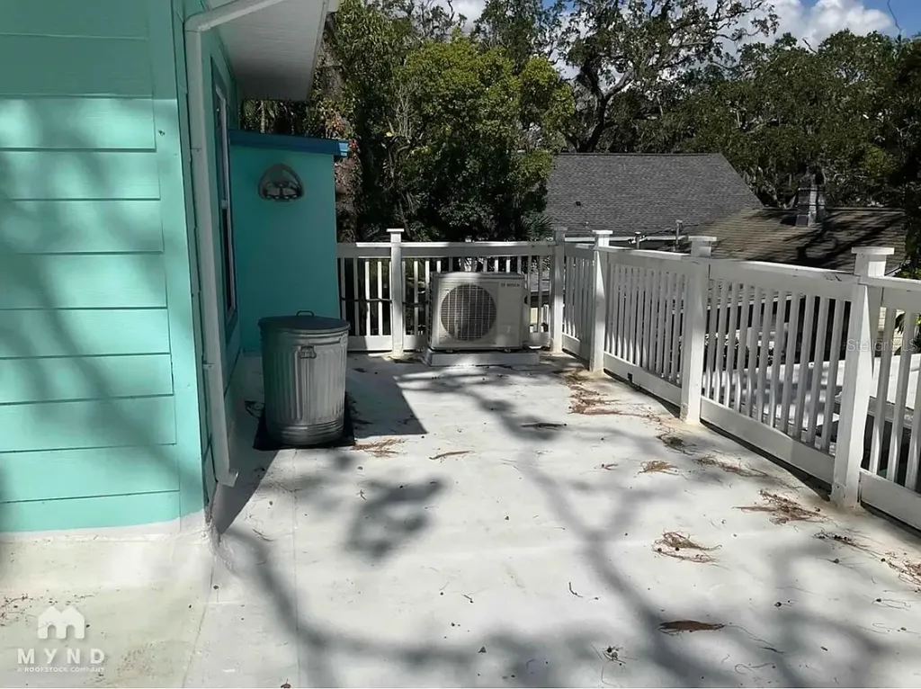 614 Oak Avenue Clearwater FL 33756