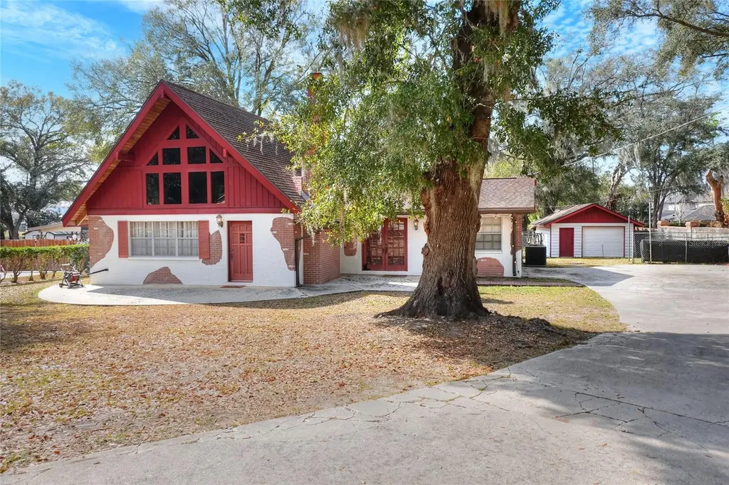 3205 Little Road Valrico FL 33596