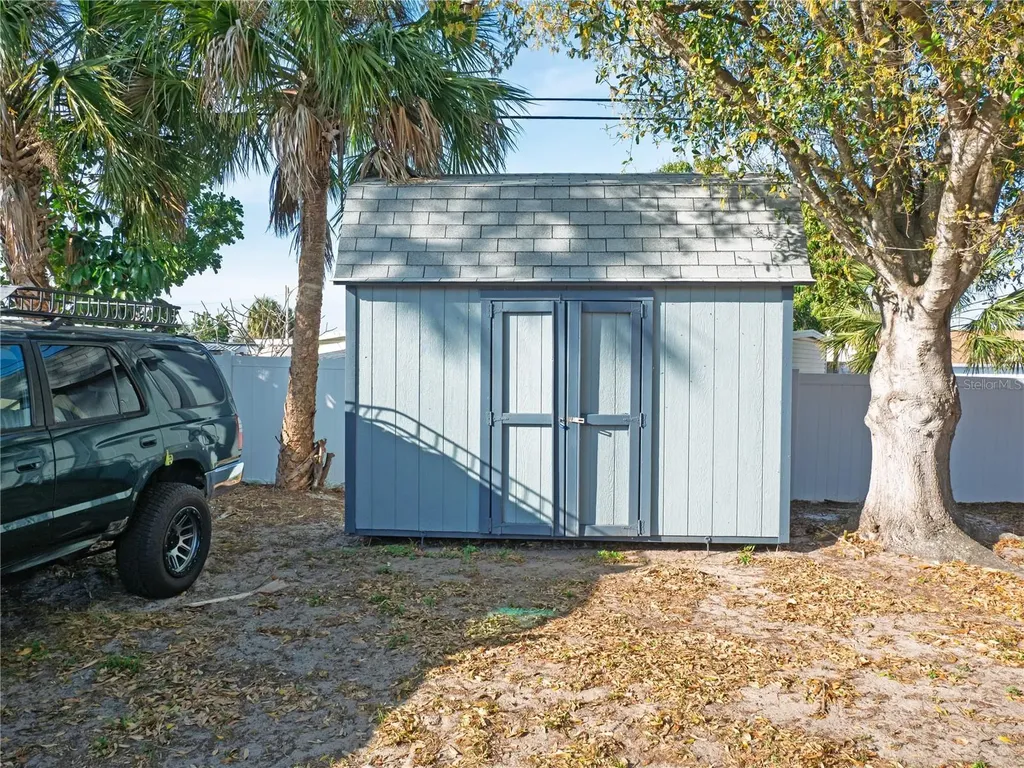 10715 64th Avenue Seminole FL 33772