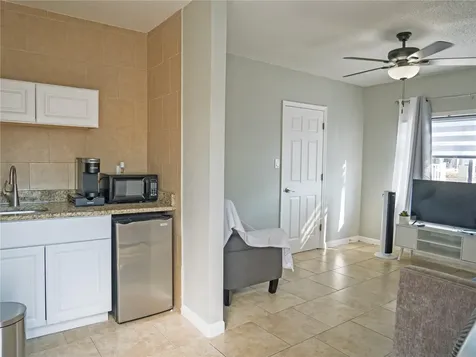 10715 64th Avenue Seminole FL 33772