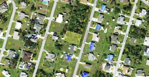 646 W Tarpon Boulevard NW Port Charlotte FL 33952