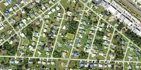 646 W Tarpon Boulevard NW Port Charlotte FL 33952