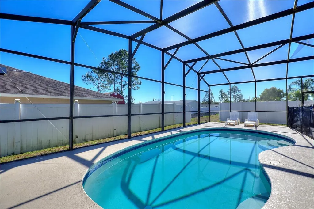 165 Captain Hook Way Davenport FL 33837