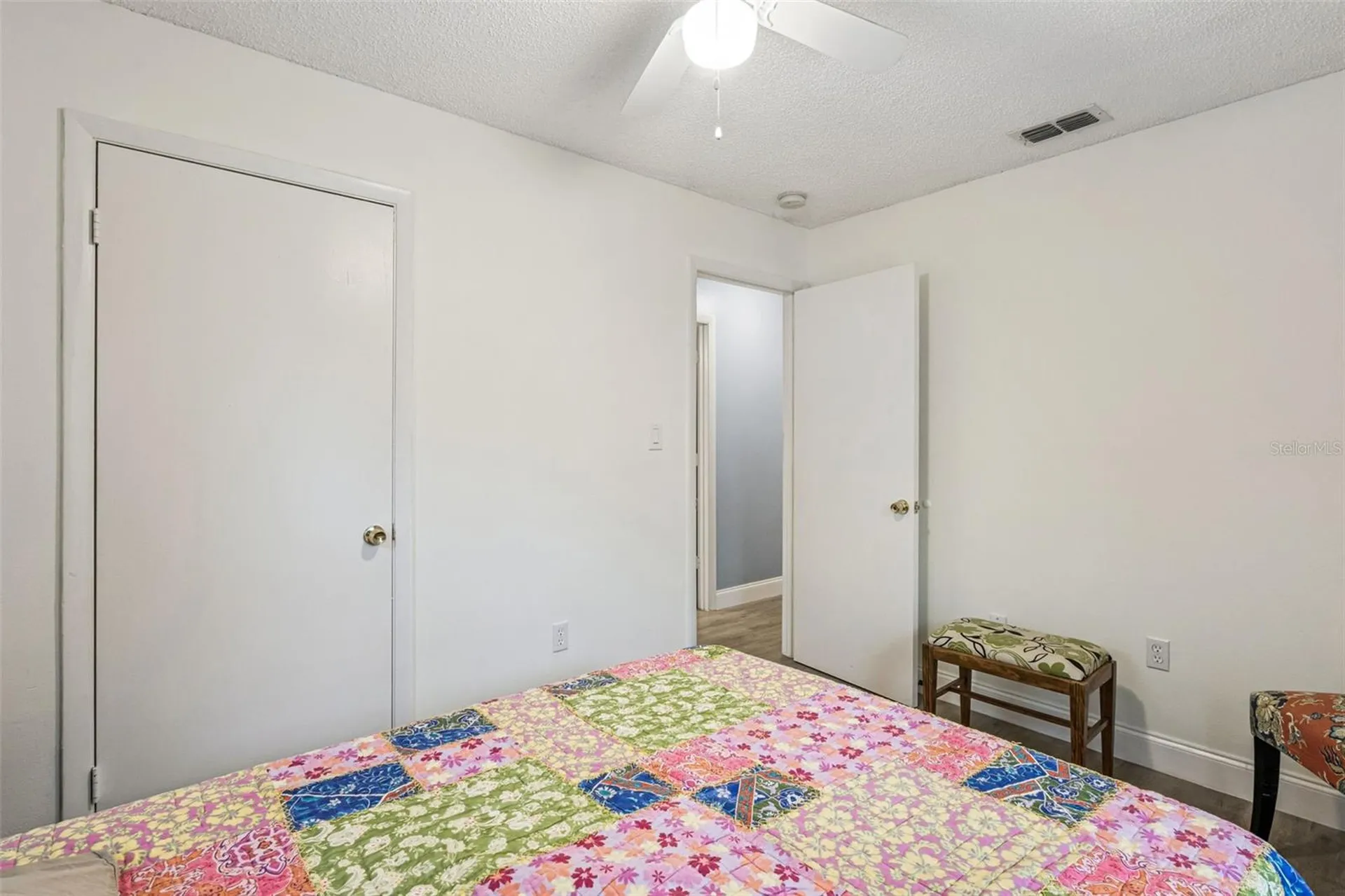 690 E Jackson Avenue Mount Dora FL 32757