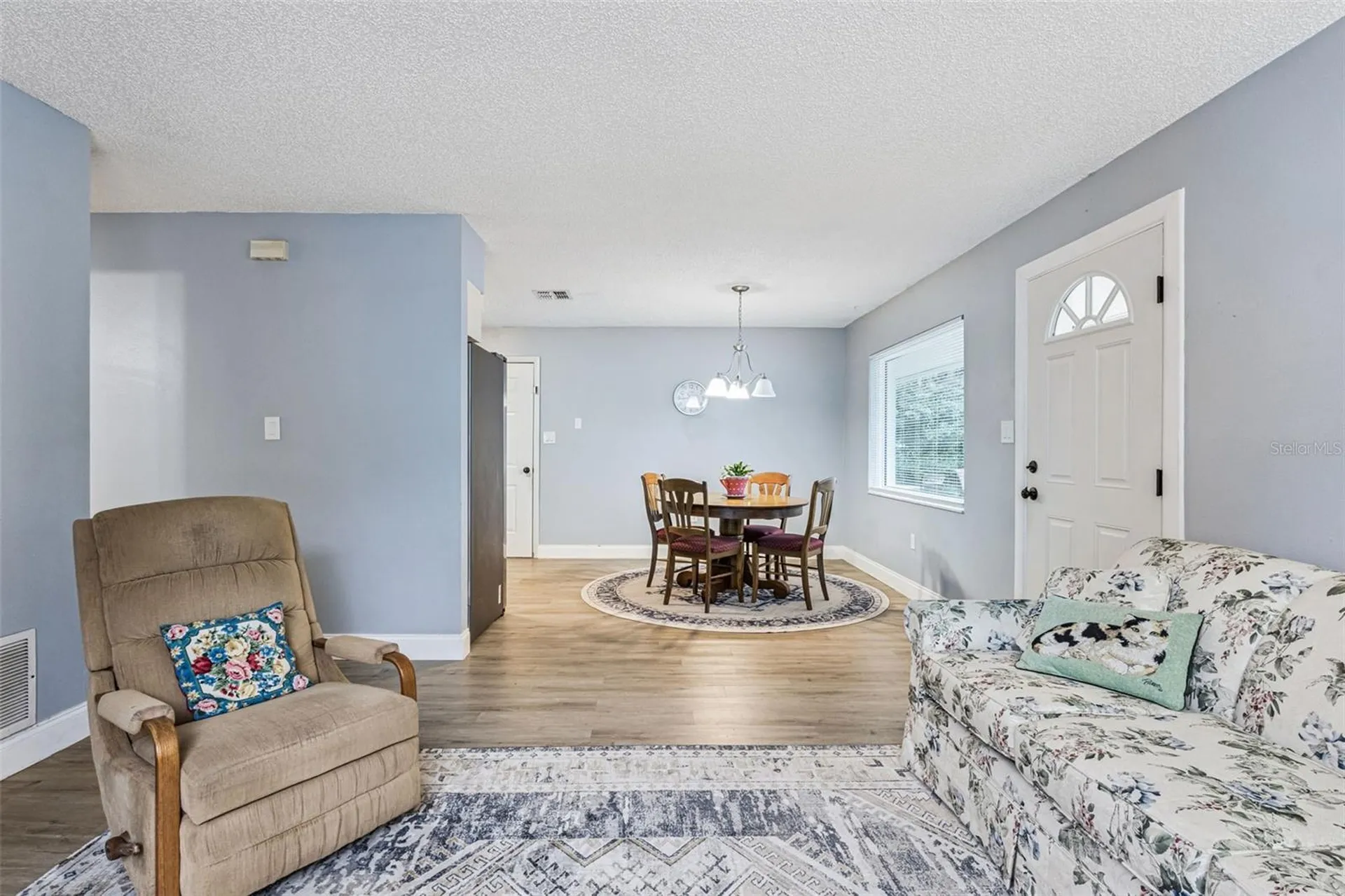 690 E Jackson Avenue Mount Dora FL 32757