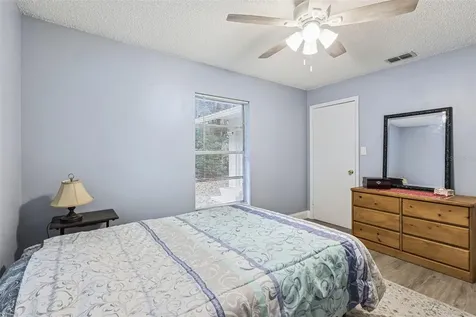 690 E Jackson Avenue Mount Dora FL 32757