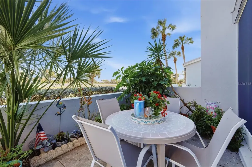 404 Cerromar Circle N Venice FL 34293