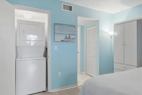 404 Cerromar Circle N Venice FL 34293