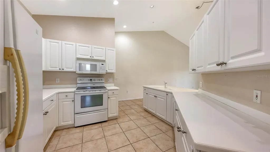7641 Sweetbay Circle Bradenton FL 34203