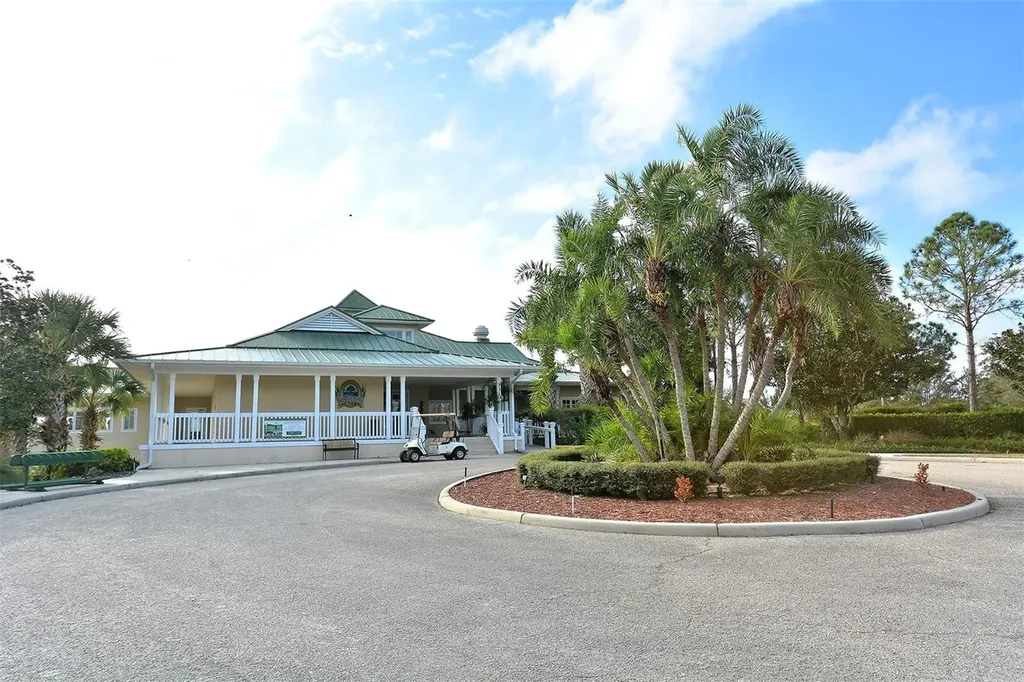 7641 Sweetbay Circle Bradenton FL 34203
