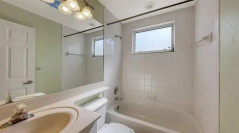 7641 Sweetbay Circle Bradenton FL 34203