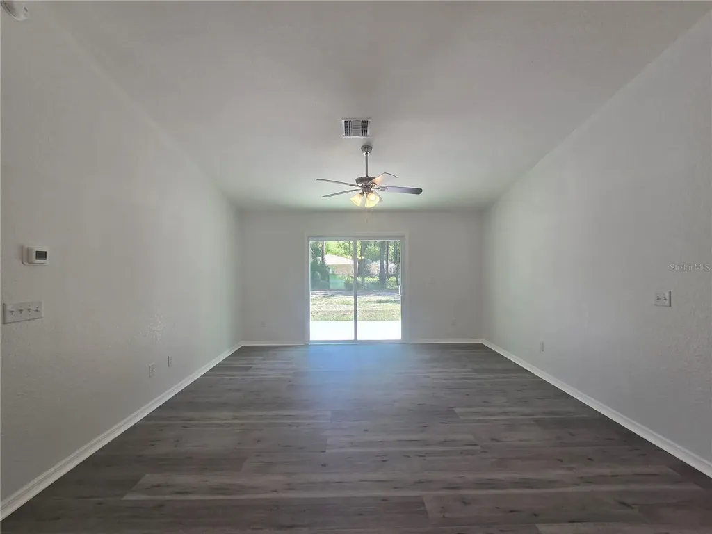 131 Fisher Road Ocklawaha FL 32179