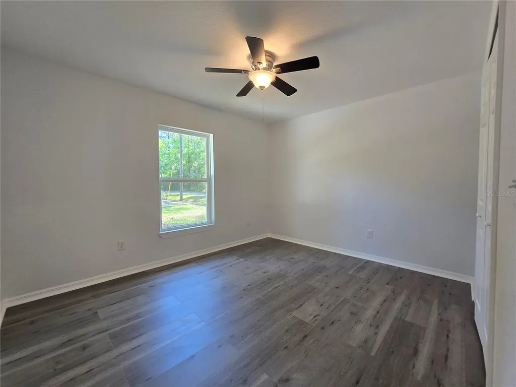 131 Fisher Road Ocklawaha FL 32179