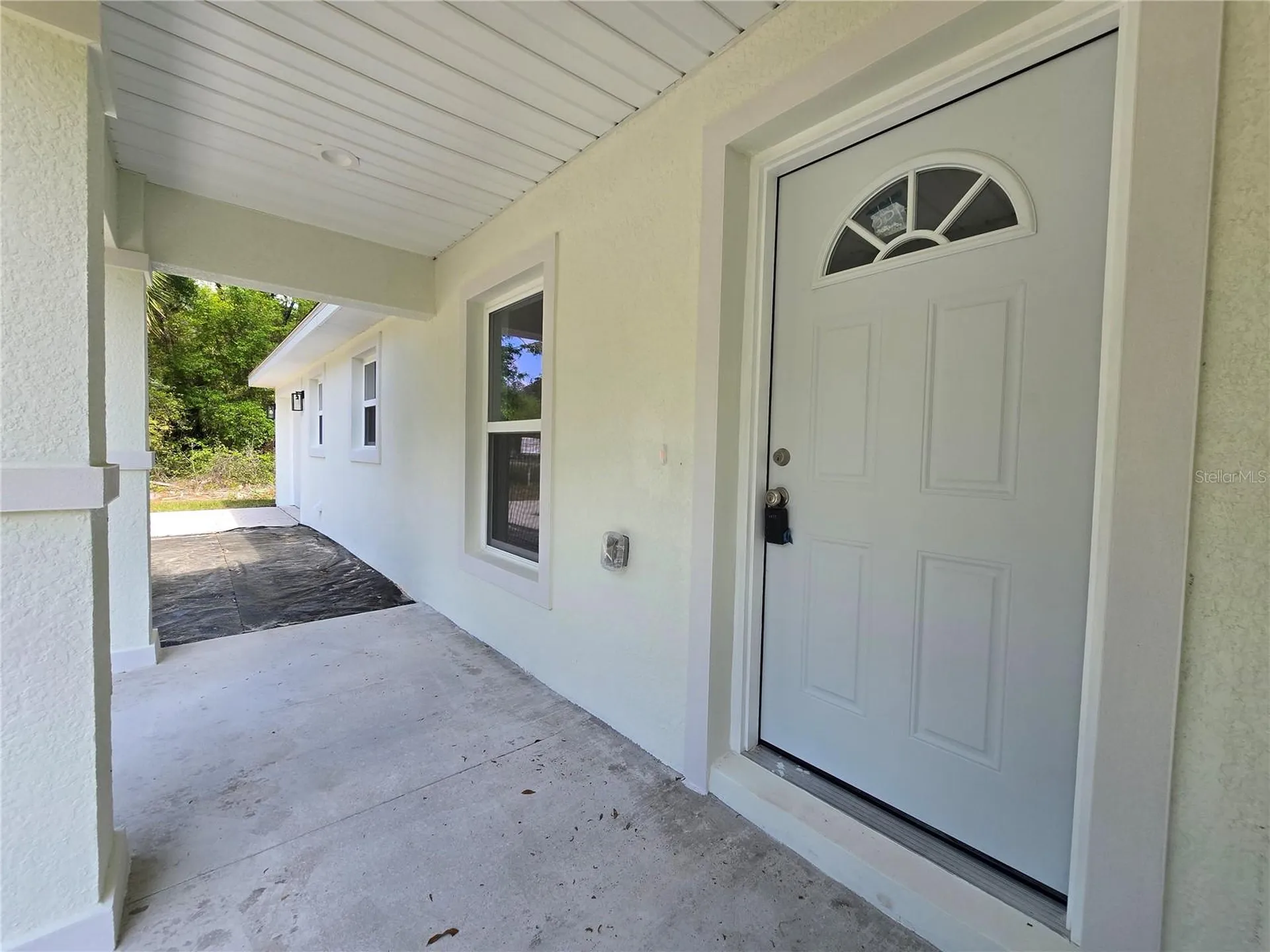 131 Fisher Road Ocklawaha FL 32179