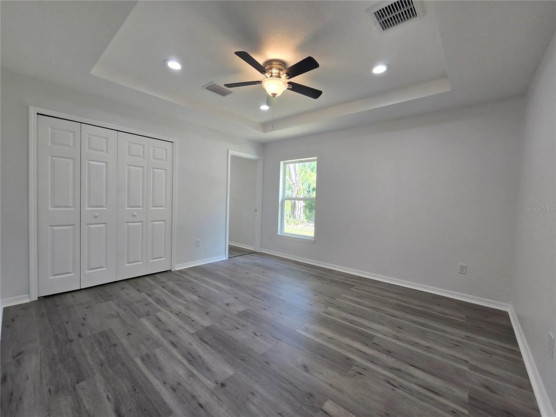 131 Fisher Road Ocklawaha FL 32179