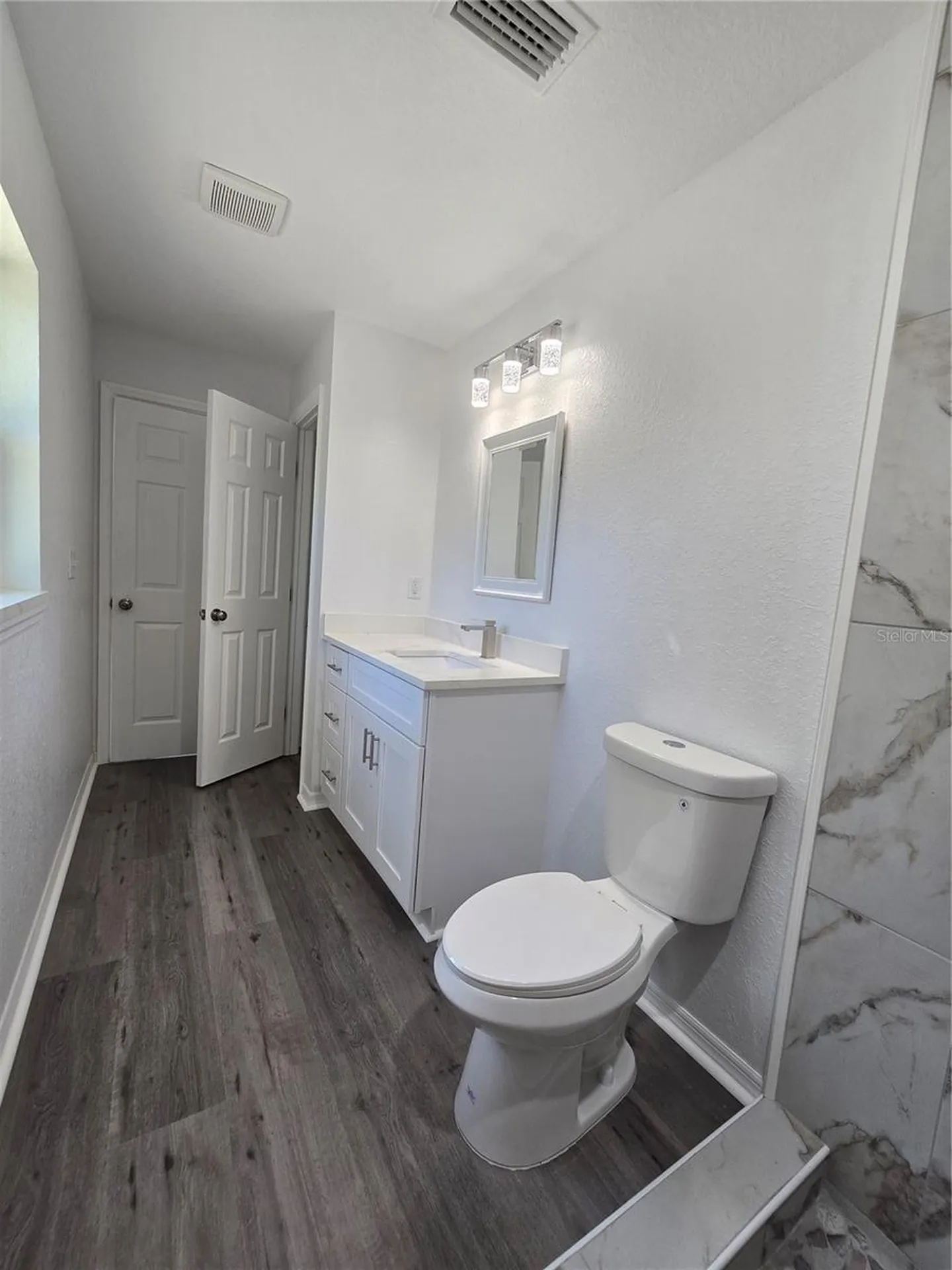 131 Fisher Road Ocklawaha FL 32179