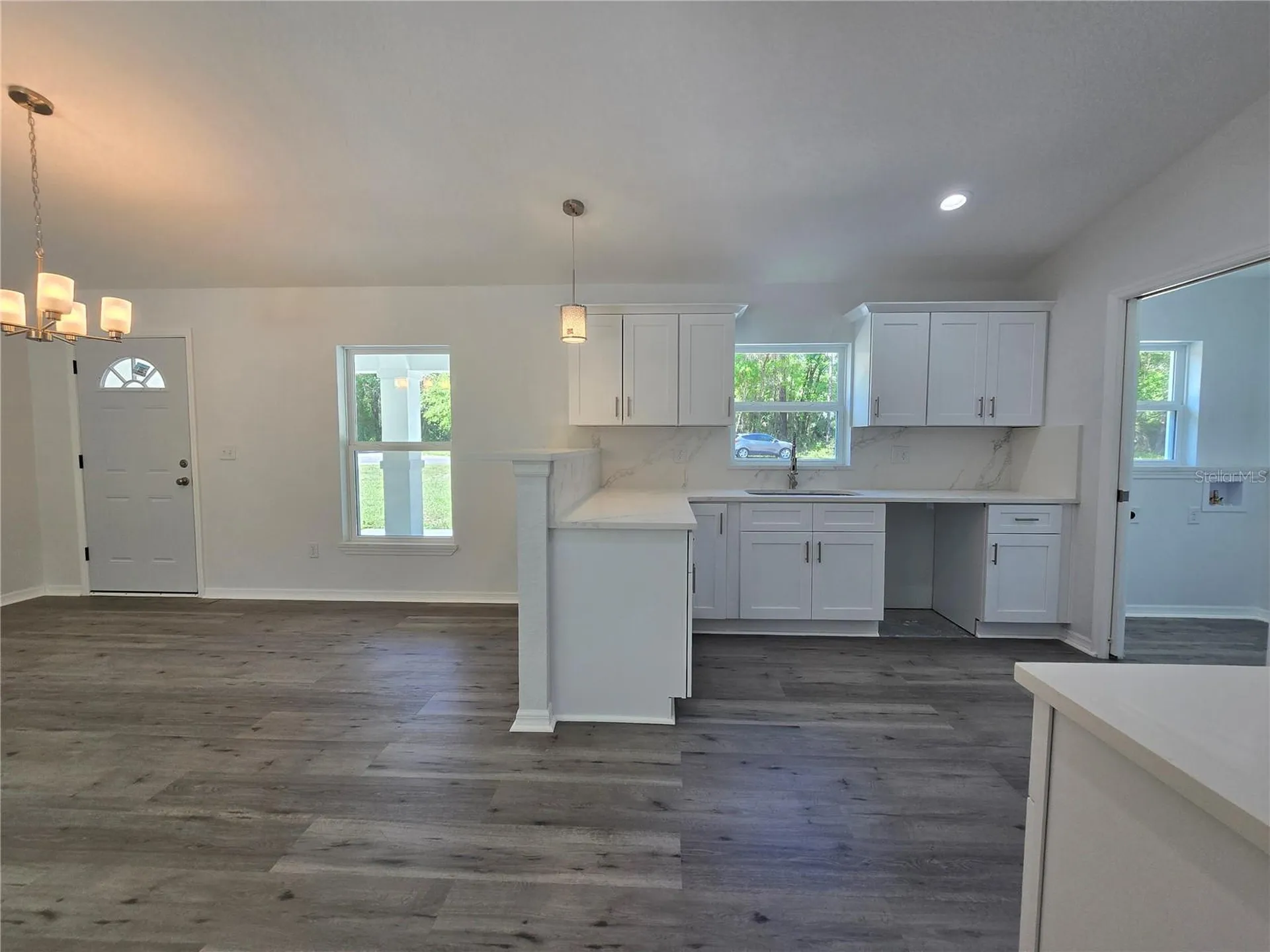 131 Fisher Road Ocklawaha FL 32179