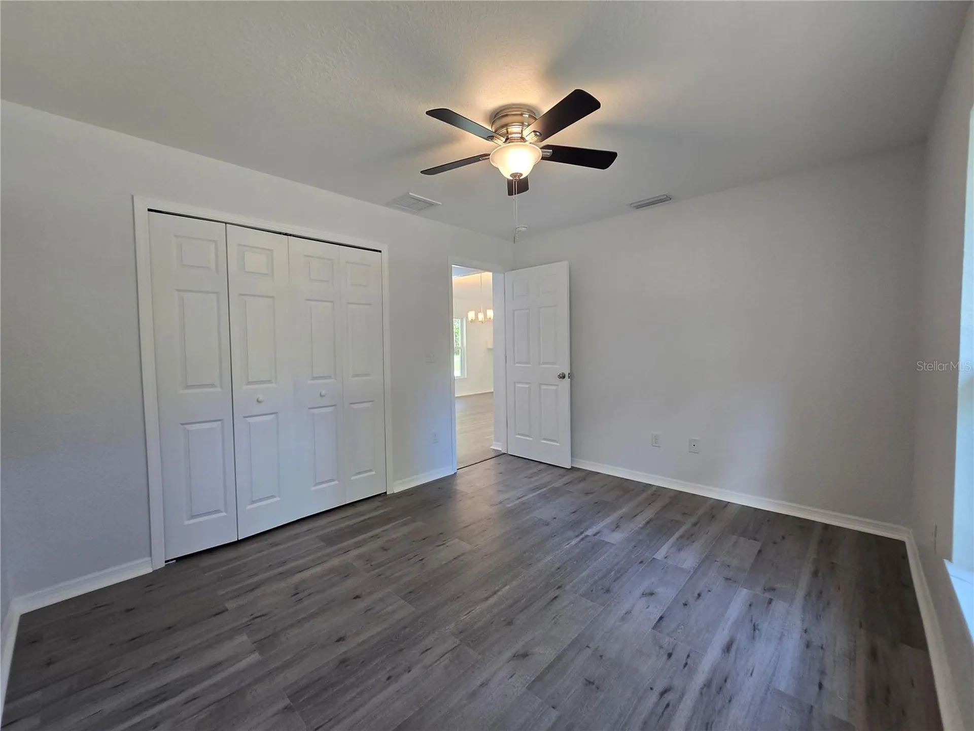 131 Fisher Road Ocklawaha FL 32179