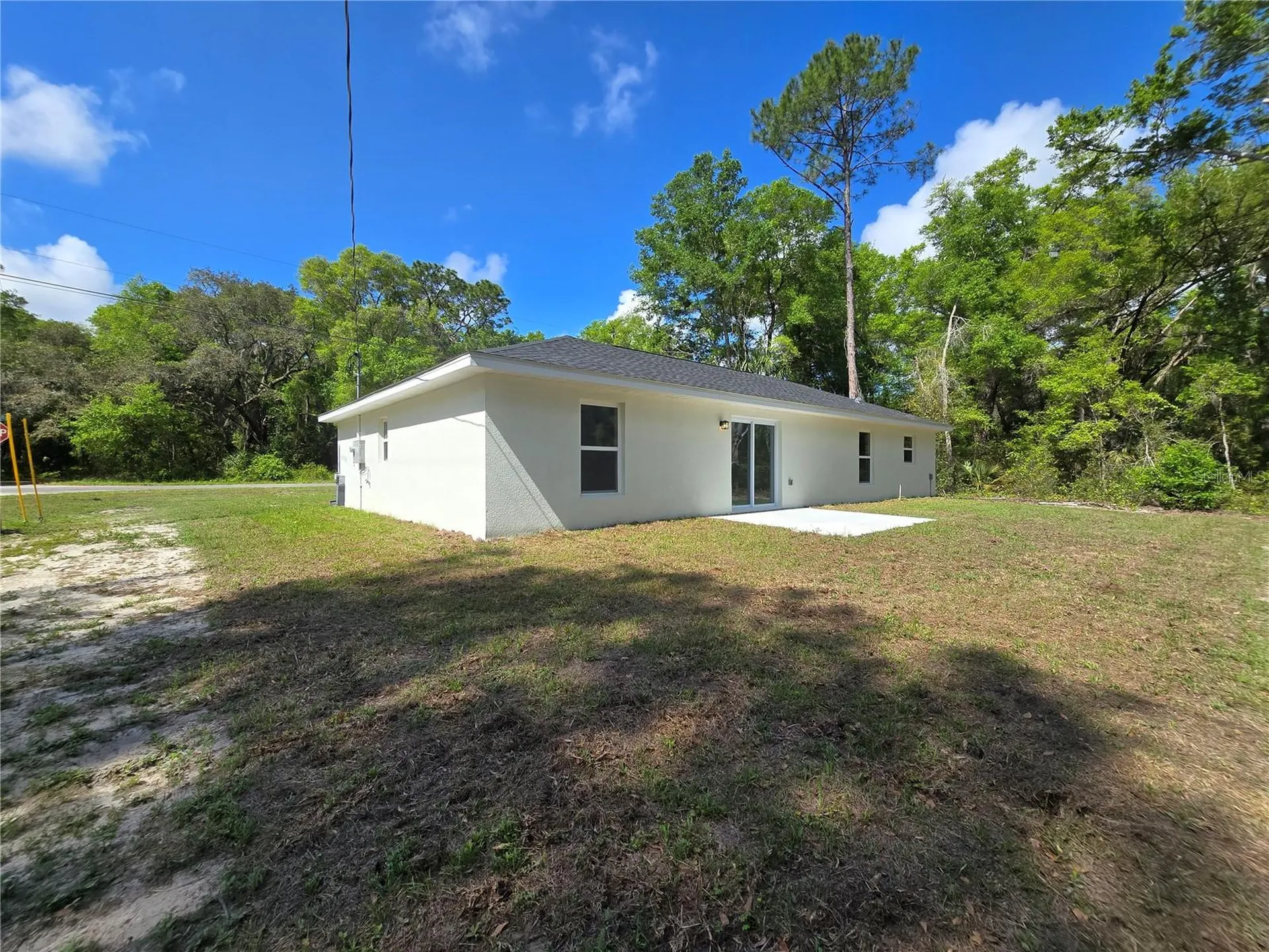 131 Fisher Road Ocklawaha FL 32179