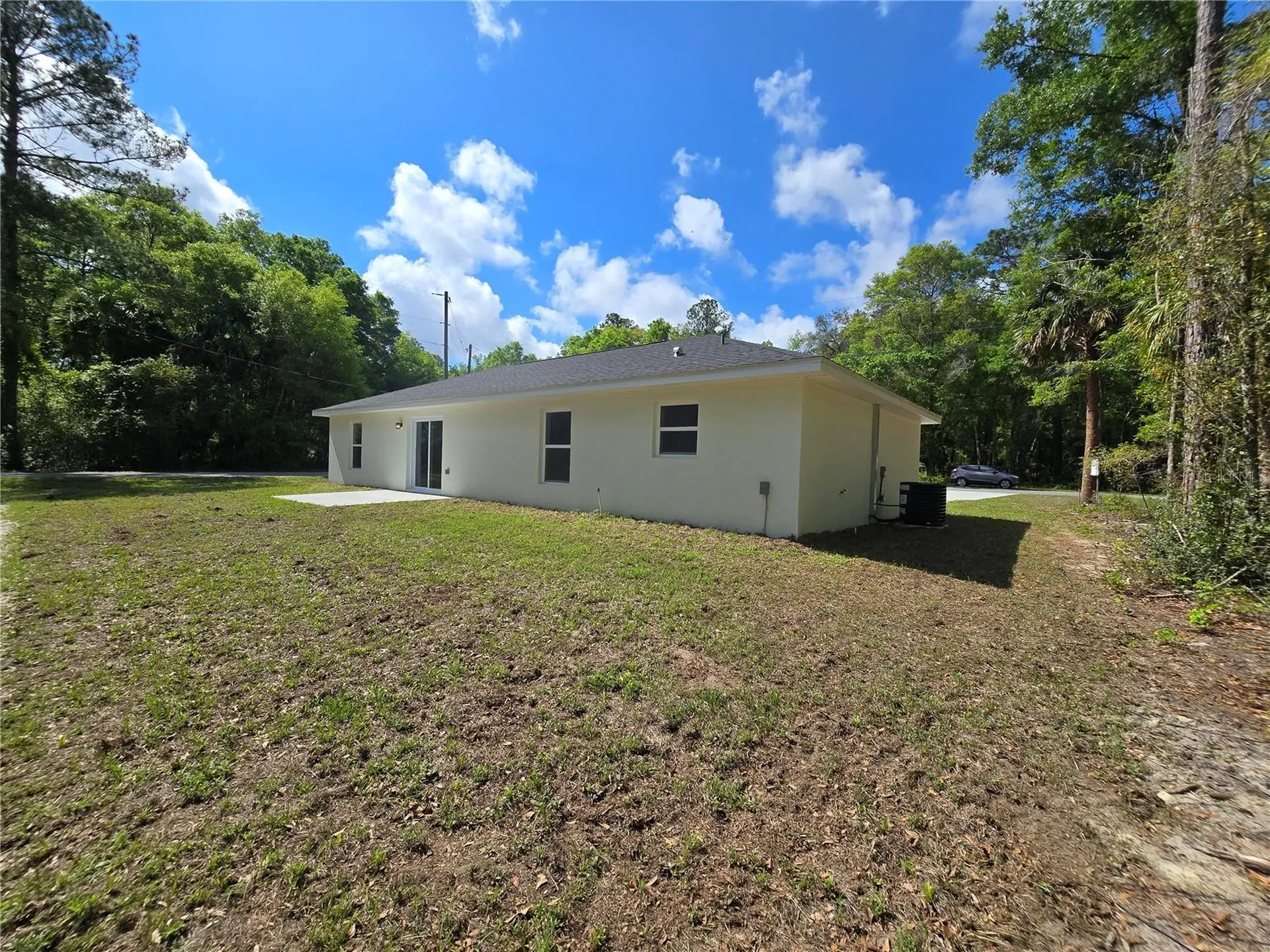 131 Fisher Road Ocklawaha FL 32179