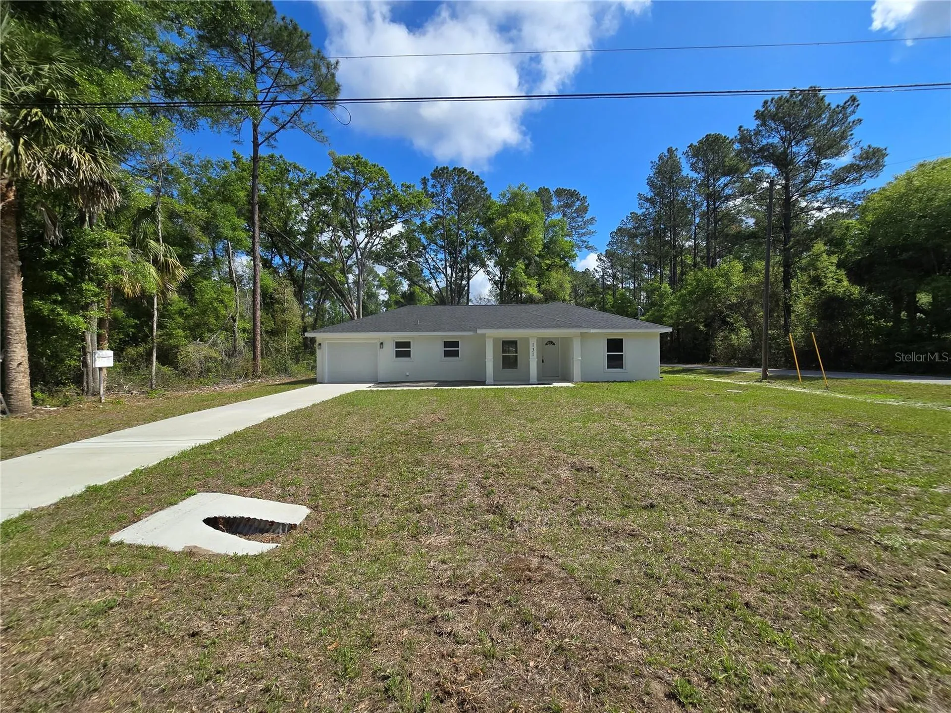 131 Fisher Road Ocklawaha FL 32179