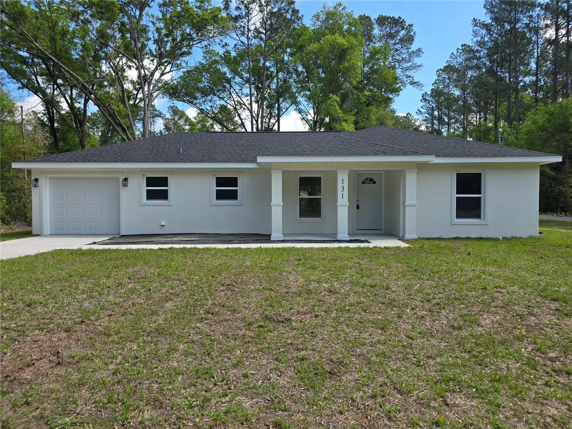 131 Fisher Road Ocklawaha FL 32179