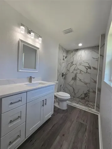 131 Fisher Road Ocklawaha FL 32179