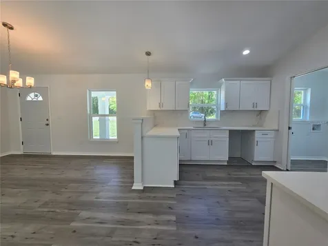 131 Fisher Road Ocklawaha FL 32179