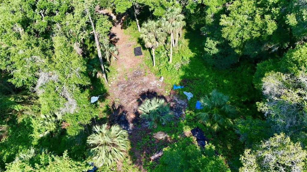 2265 Crooked Deland FL 32720