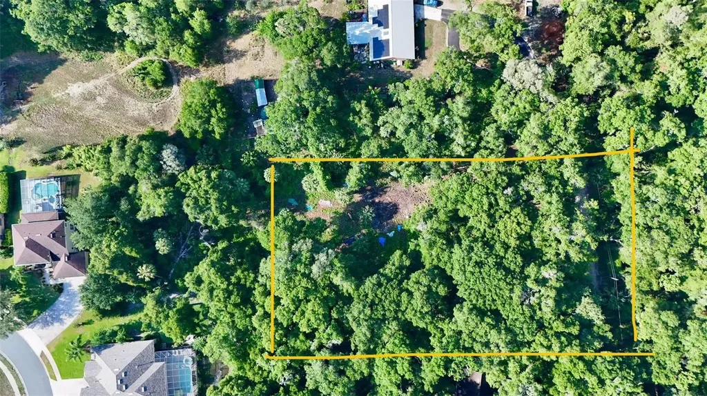2265 Crooked Deland FL 32720