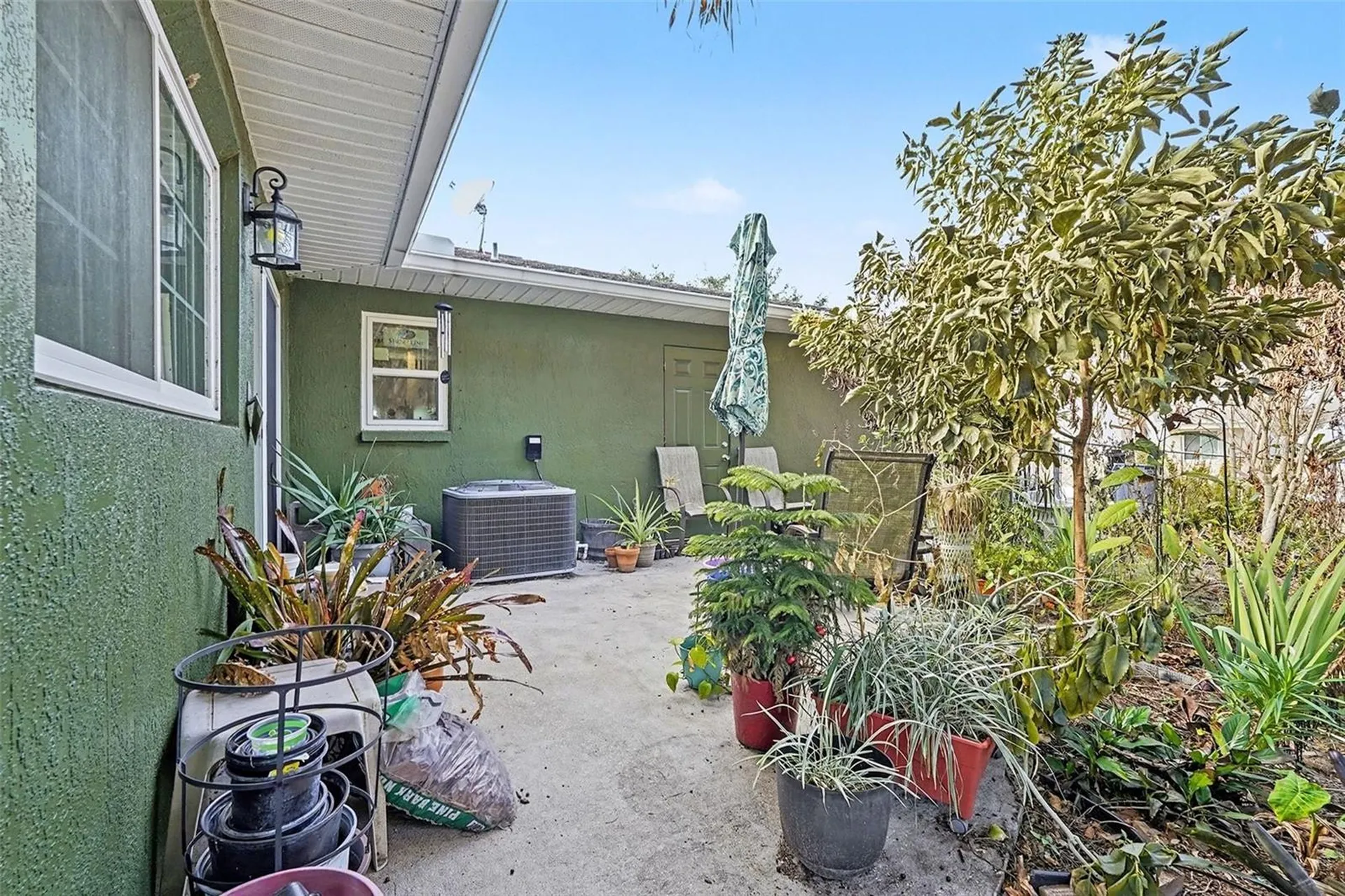 598 Gantry Street SW Palm Bay FL 32908
