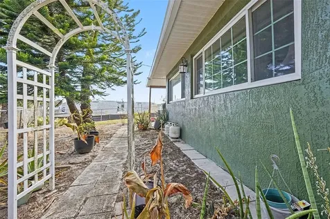 598 Gantry Street SW Palm Bay FL 32908