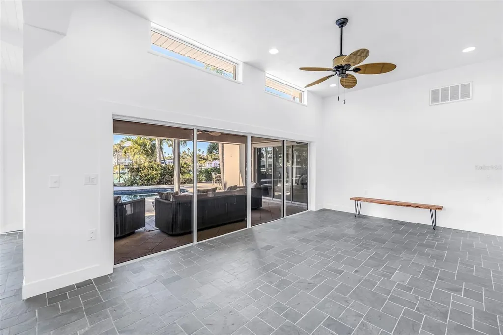 2890 Alton Drive St Pete Beach FL 33706