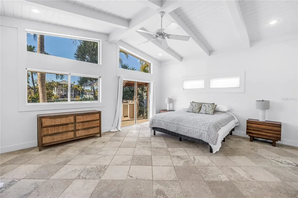 2890 Alton Drive St Pete Beach FL 33706