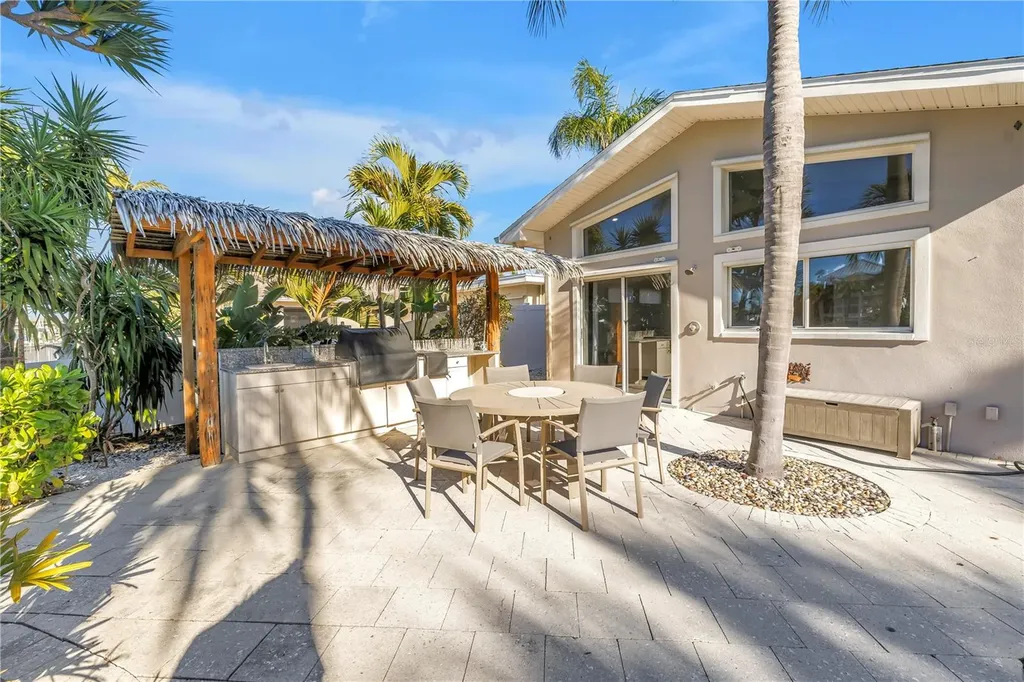 2890 Alton Drive St Pete Beach FL 33706
