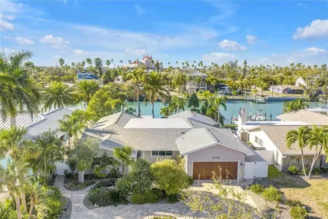 2890 Alton Drive St Pete Beach FL 33706
